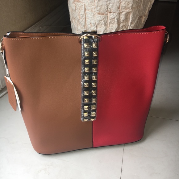 Classy purses - Picture 2 of 4